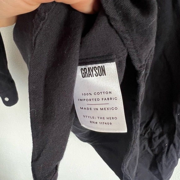 Grayson Black Button Up, size XS - Picture 7 of 7